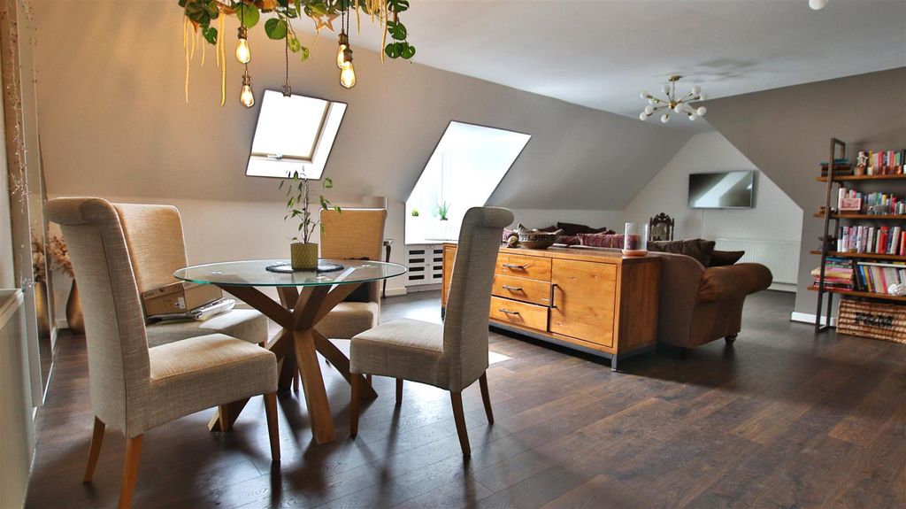 Property photo 1 of 15 Img_8972.Jpg