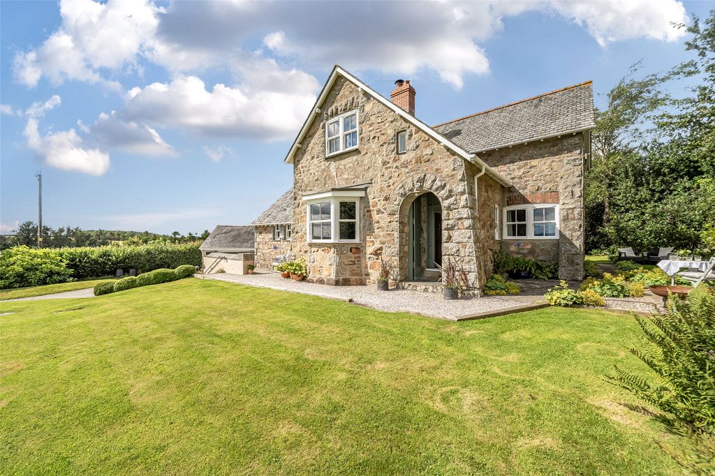 Property photo 1 of 35 1