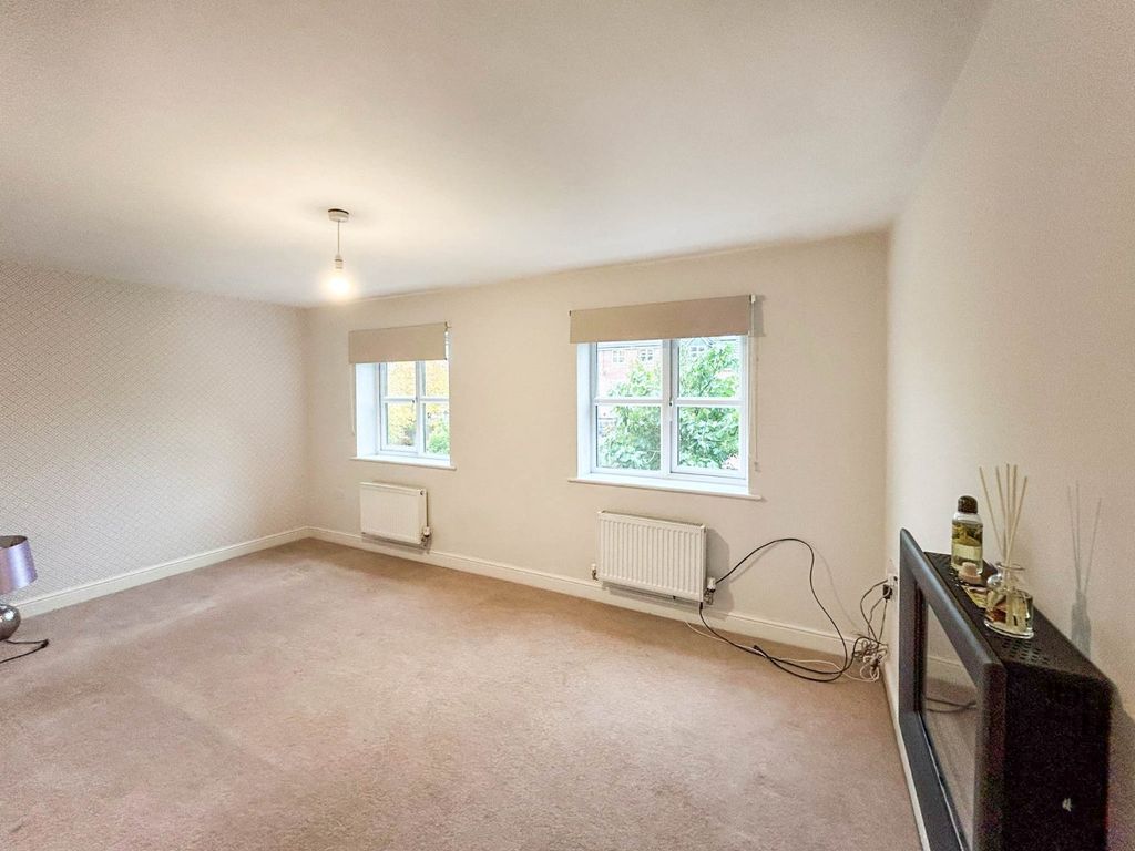 Property photo 3 of 14 Picture No. 22