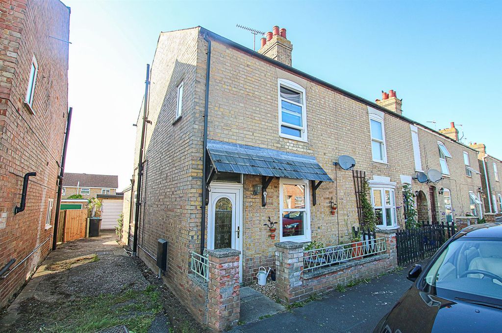 Property photo 1 of 12 Img_5819.Jpg