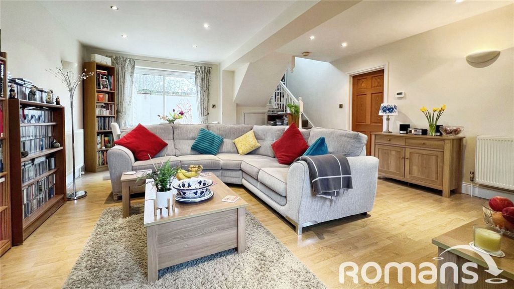 Property photo 3 of 13 Living Room