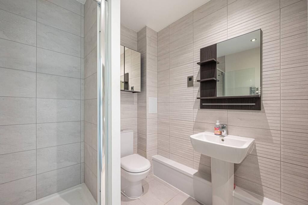 Property photo 3 of 13 Image