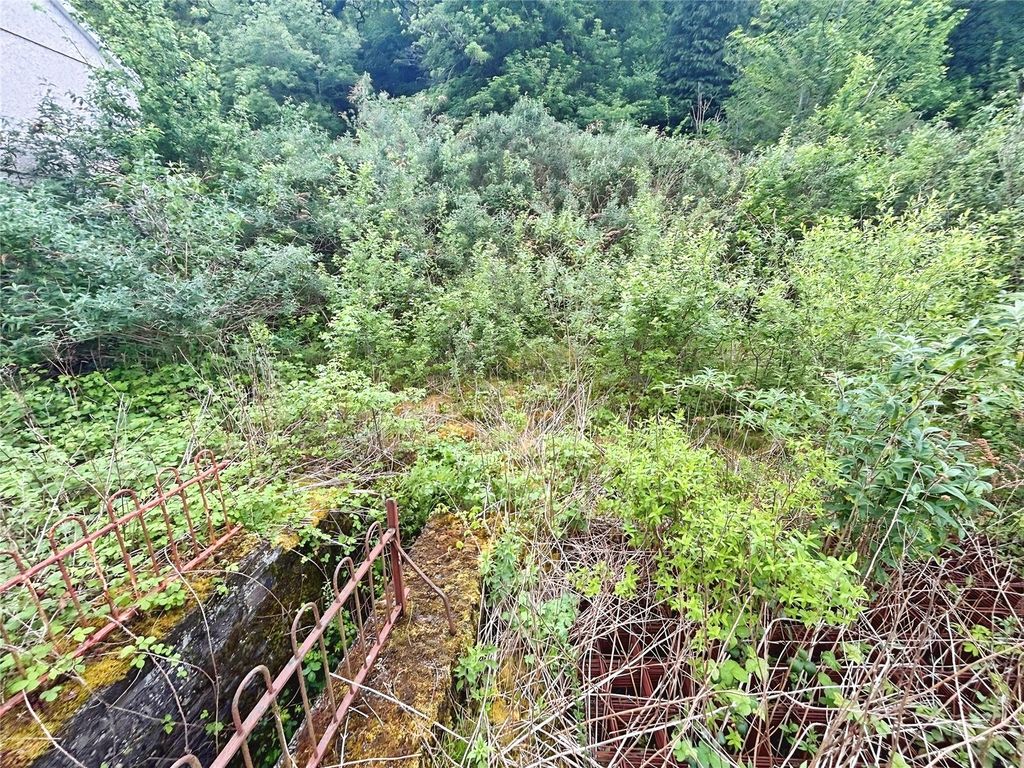 Property photo 3 of 5 Picture No. 02