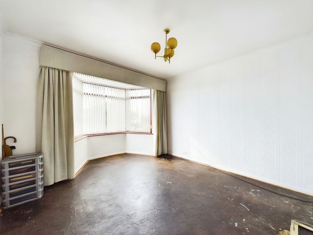 Property photo 2 of 25