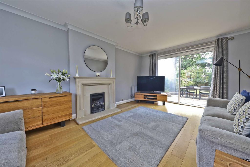 Property photo 3 of 15 2
