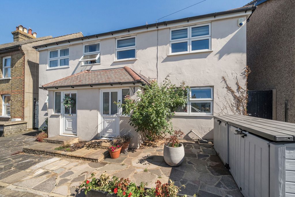 Property photo 3 of 17 1497276-2-6A67756...