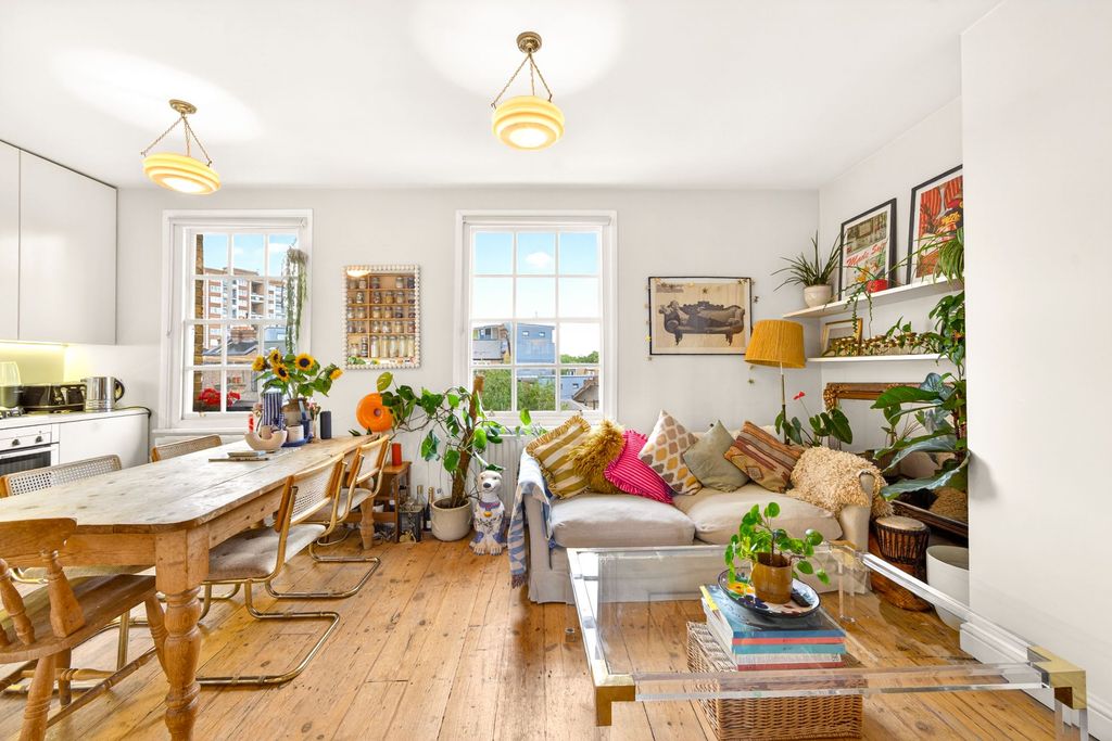 Property photo 1 of 17 Open Plan Reception Room