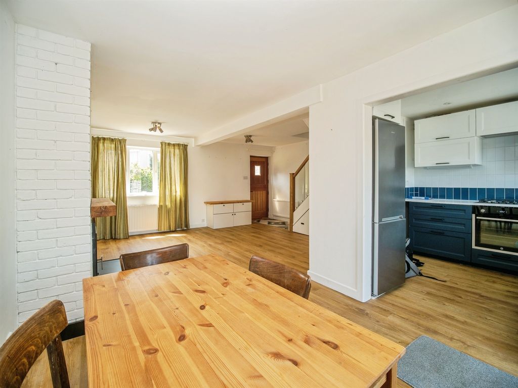 Property photo 3 of 22