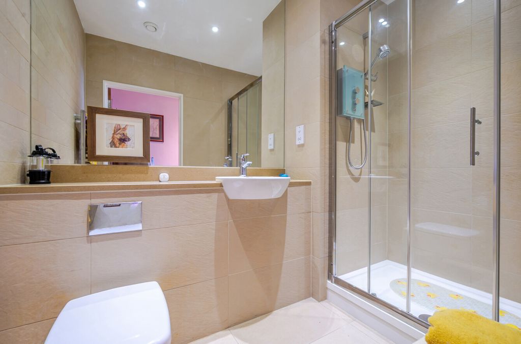 Additional image 11 of 2 bed flat for saleMarine Parade, Worthing, West Sussex BN11
