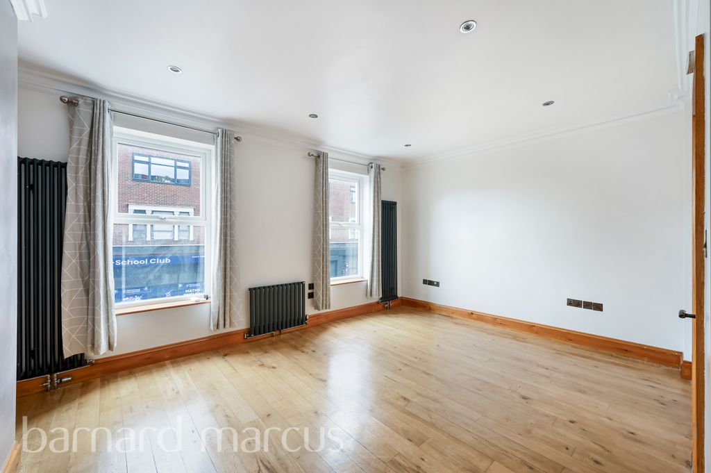 Property photo 2 of 8 Reception Room