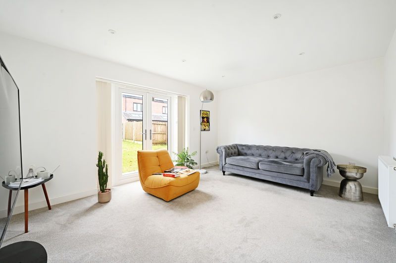 Property photo 3 of 34 Living Room