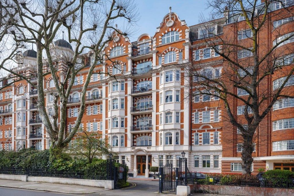 Property photo 2 of 15 Picture No. 12