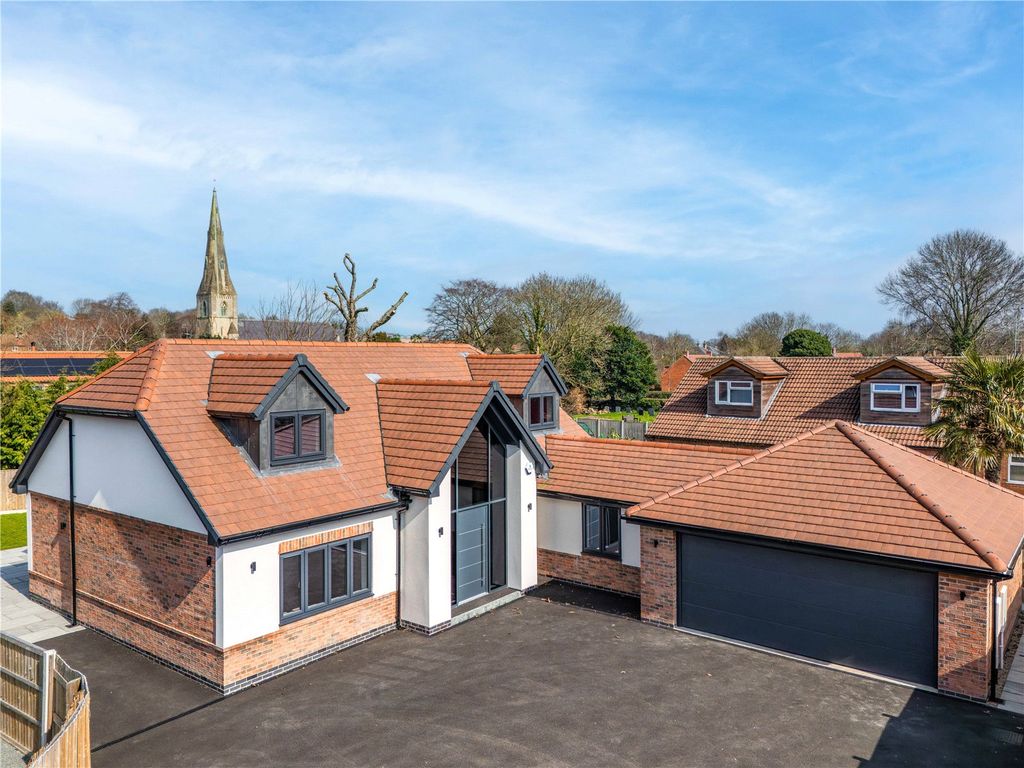 Property photo 1 of 26 Picture No. 06