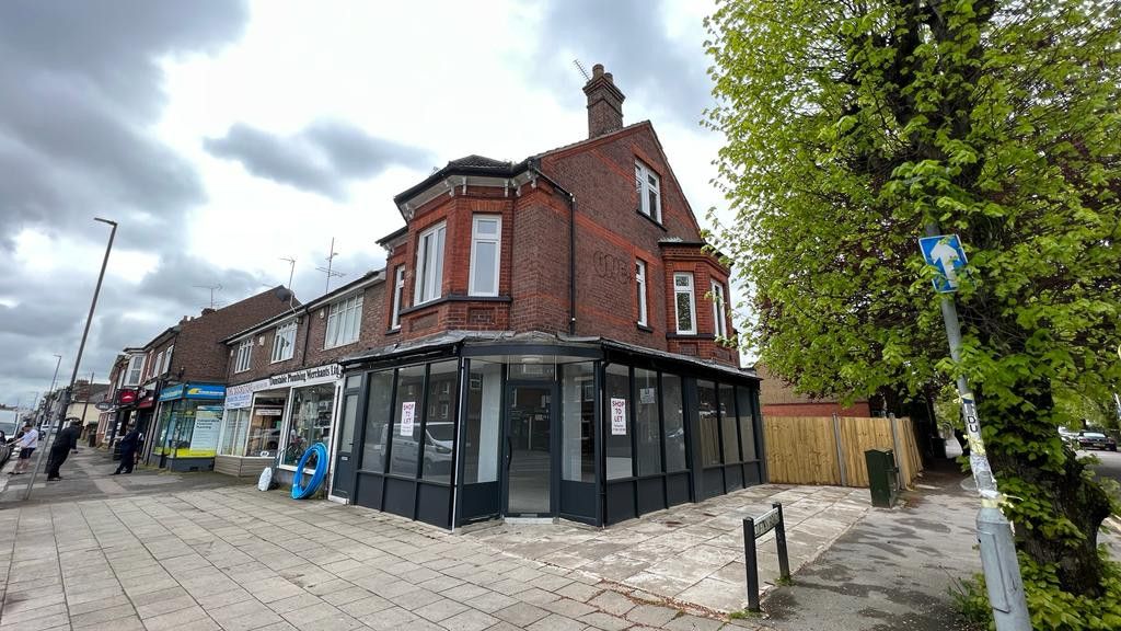 Property photo 1 of 12