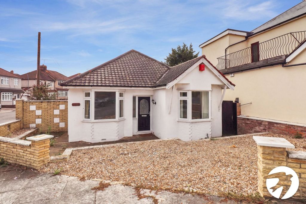 Property photo 1 of 16 Picture No. 11