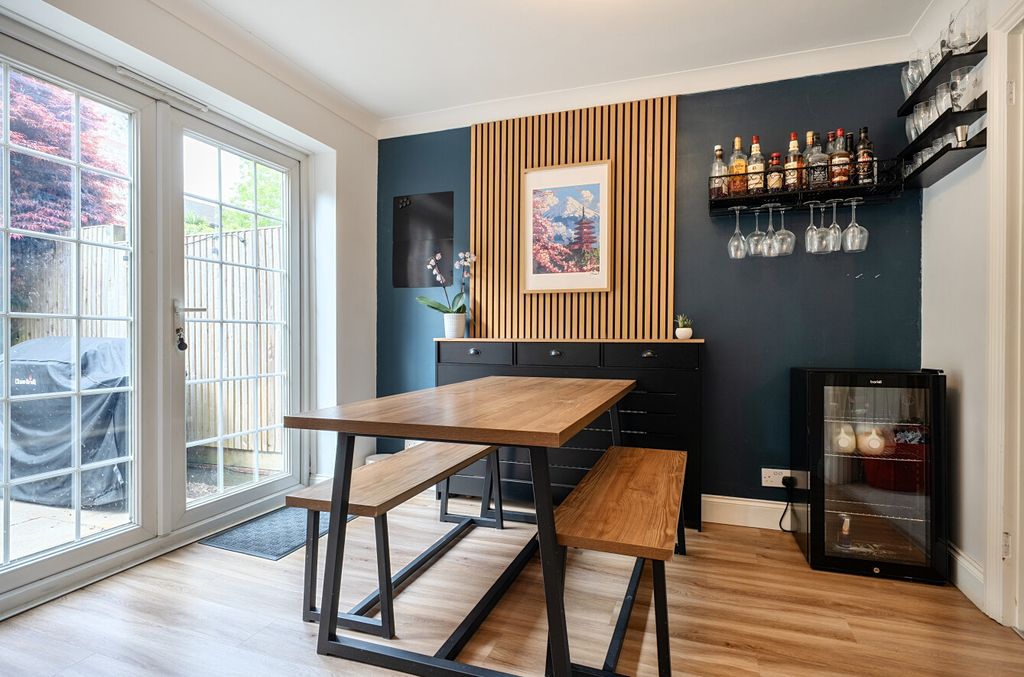 Property photo 3 of 17 1450254-19-69F099...