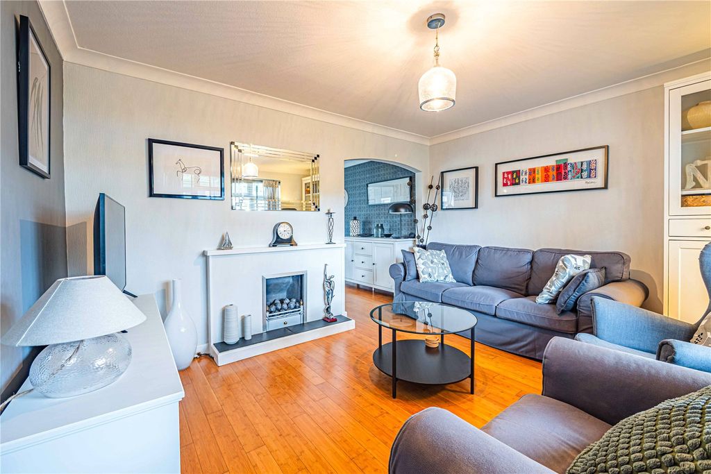 Property photo 3 of 19 Picture No. 13