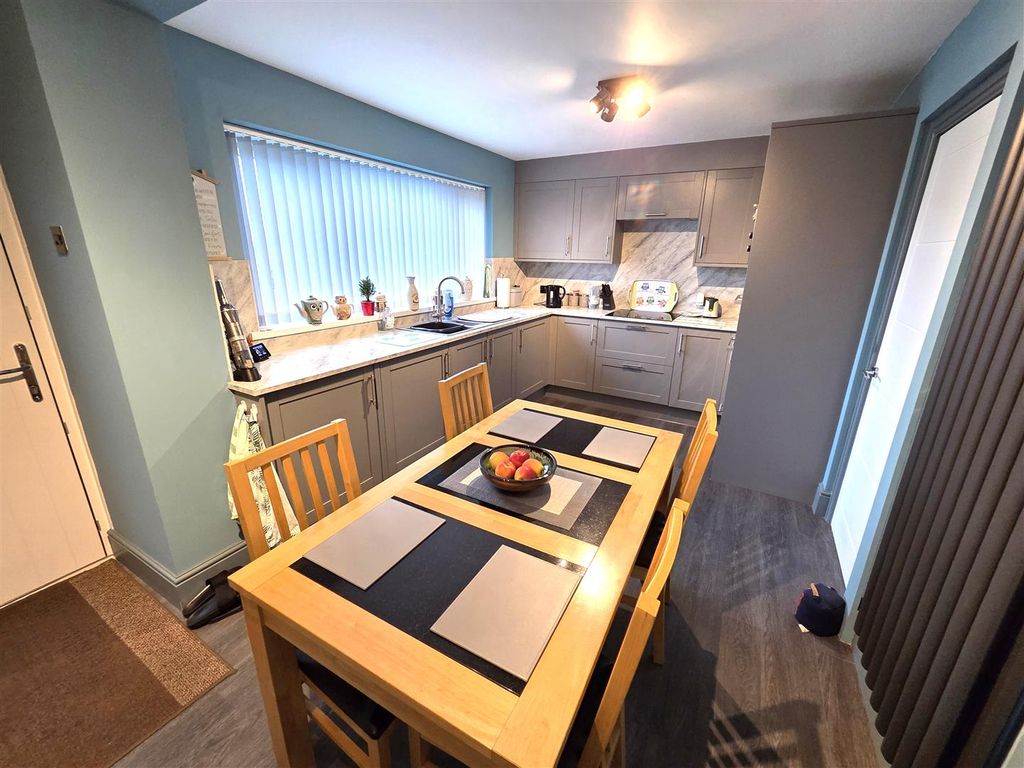 Property photo 3 of 14 20260126_102333.Jpg