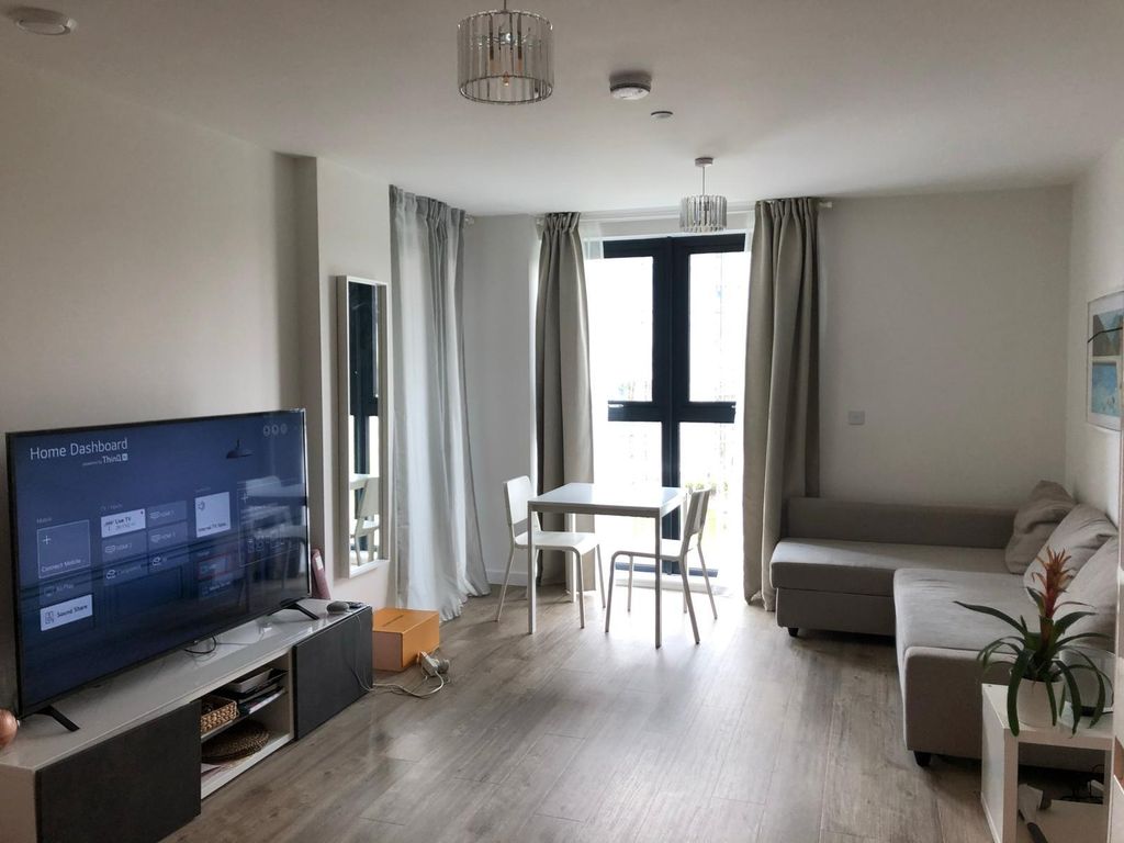 Property photo 3 of 11