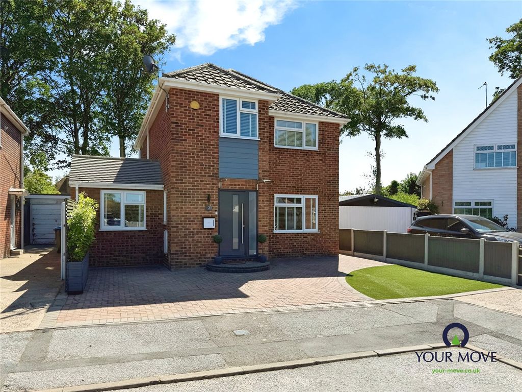Property photo 1 of 18 External