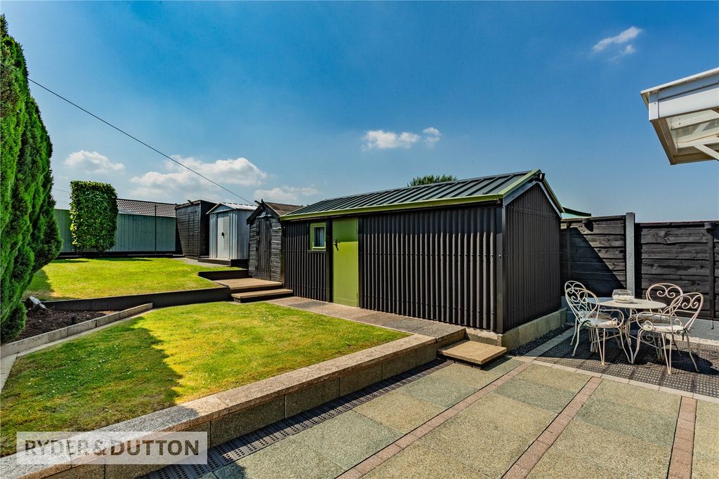 Property photo 2 of 27 Picture No. 22