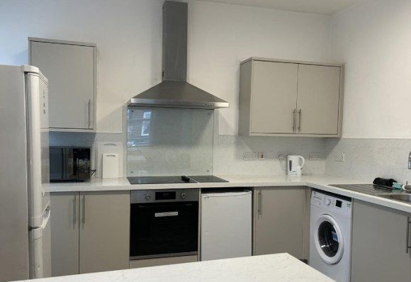 Property photo 3 of 13 9423606.Png