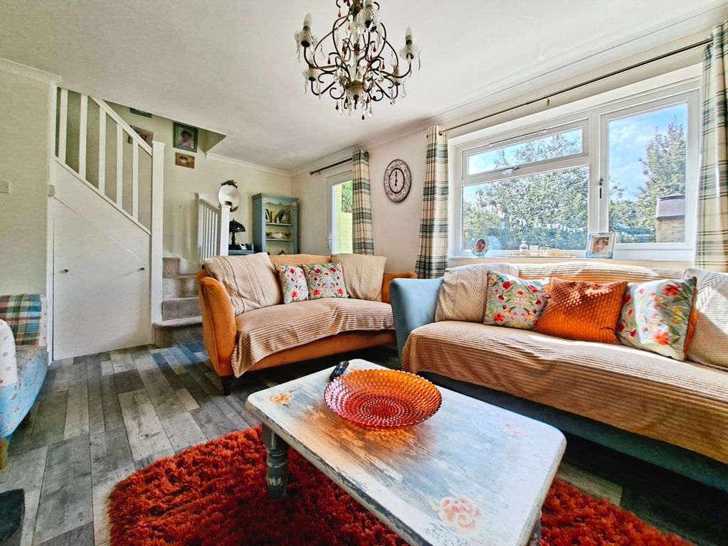 Property photo 2 of 16 Pbox-Img.Jpg