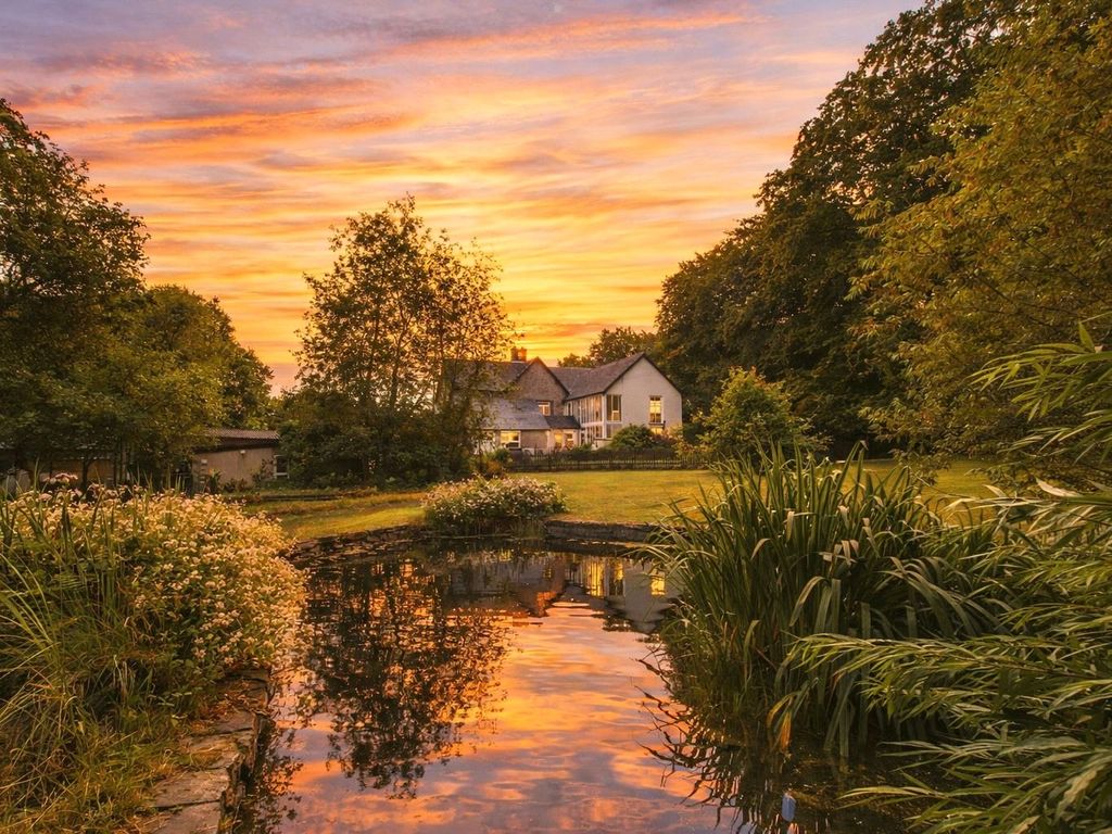 Property photo 1 of 26 Main Shot