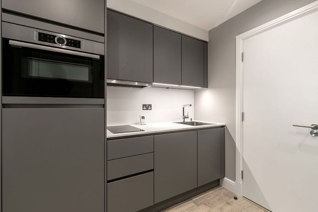 Property photo 1 of 15 Kitchen