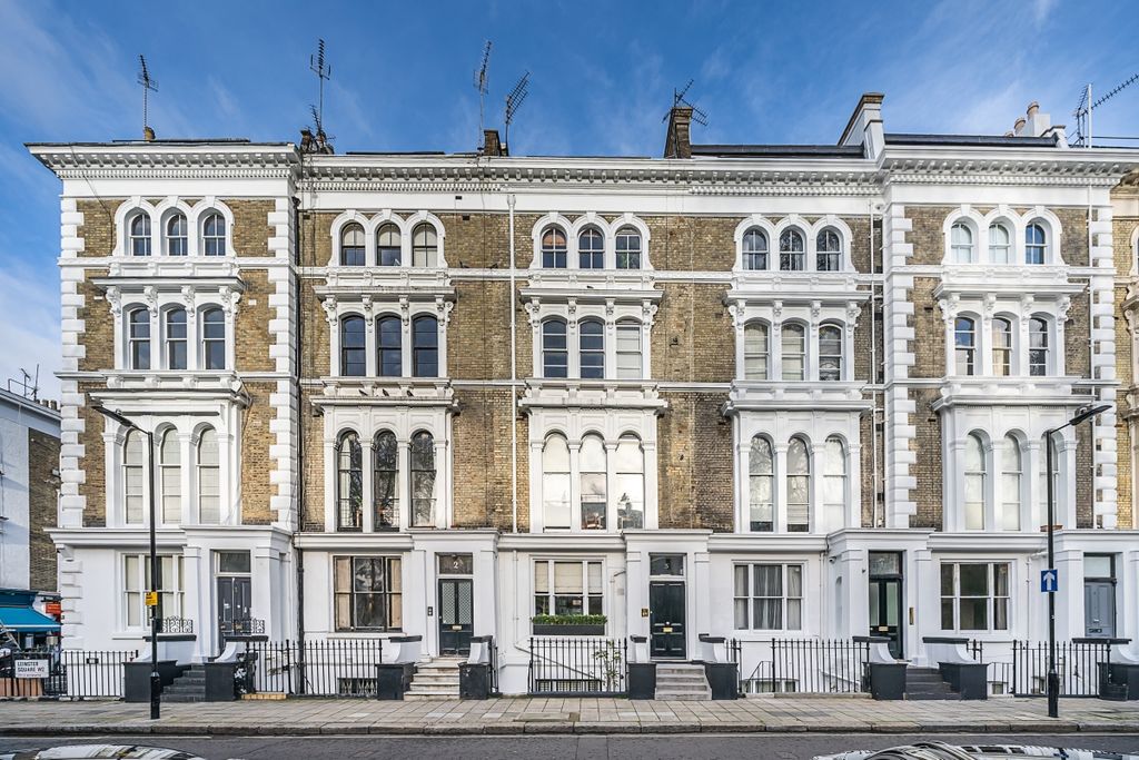 Property photo 3 of 9 Exterior