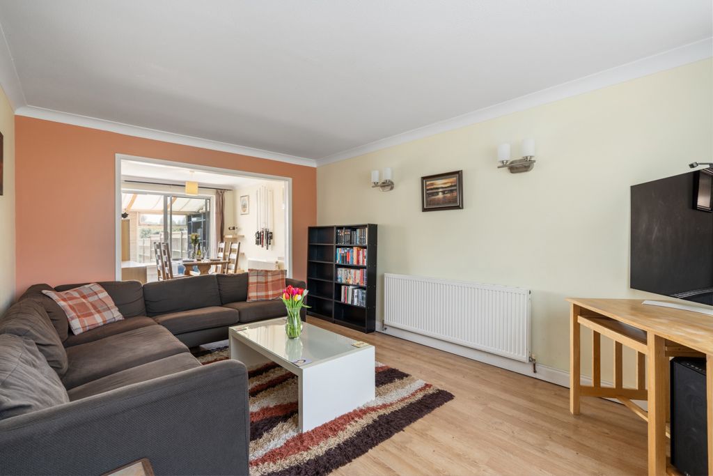 Property photo 3 of 18