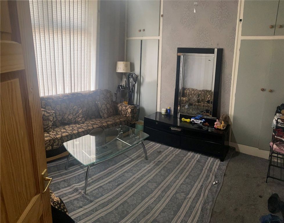 Property photo 3 of 10 Front Reception Room