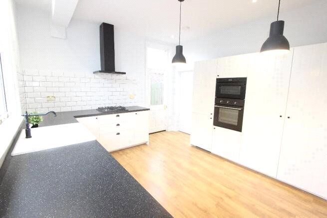 Property photo 3 of 11 Picture No. 07