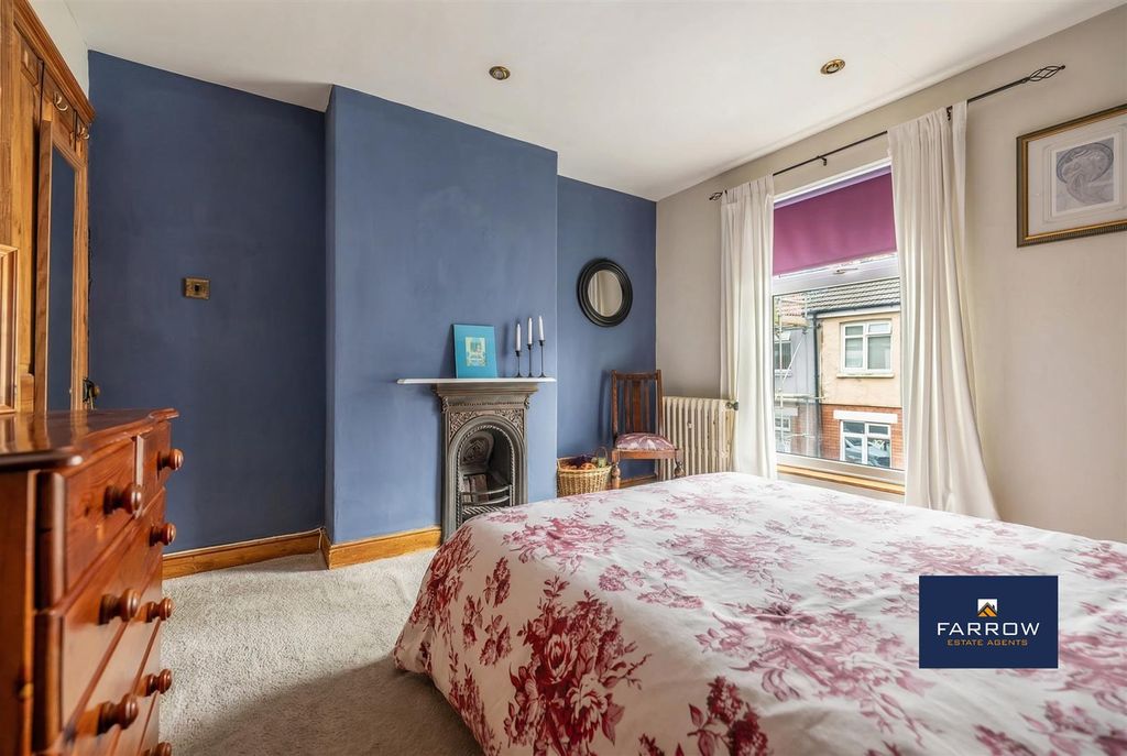 Additional image 19 of 2 bed terraced house for saleBark Street, Cleethorpes DN35