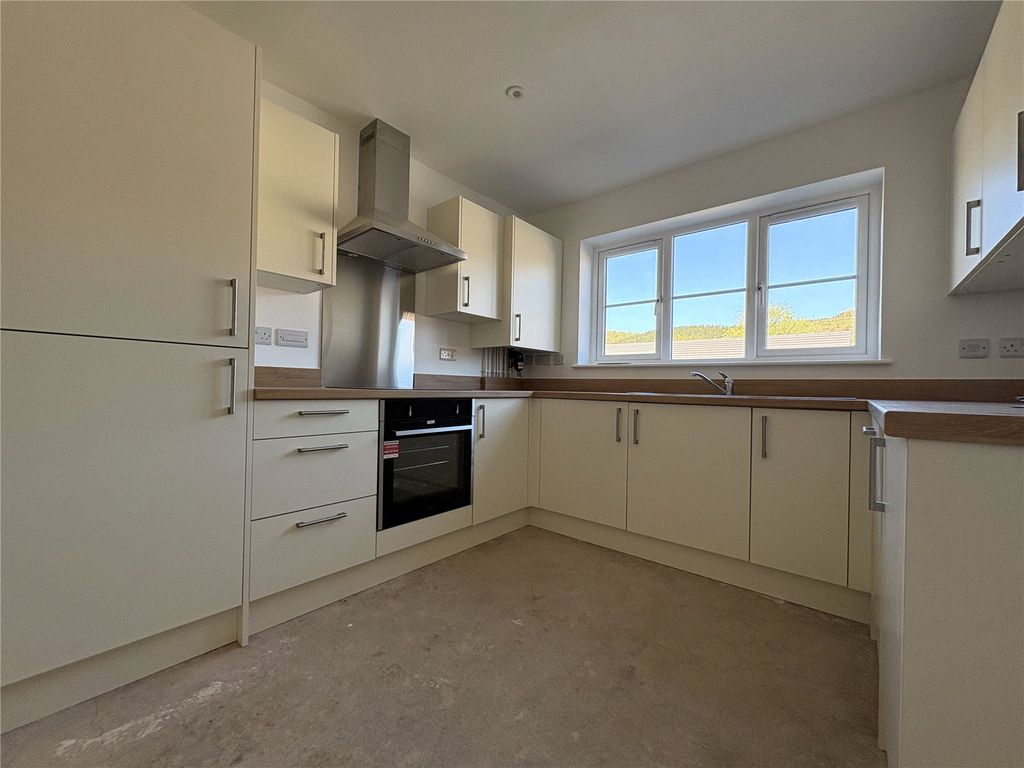 Property photo 3 of 17 Picture No. 37