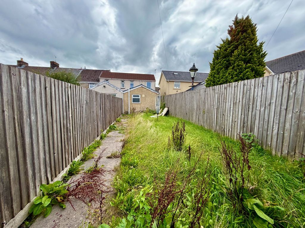 Property photo 3 of 26