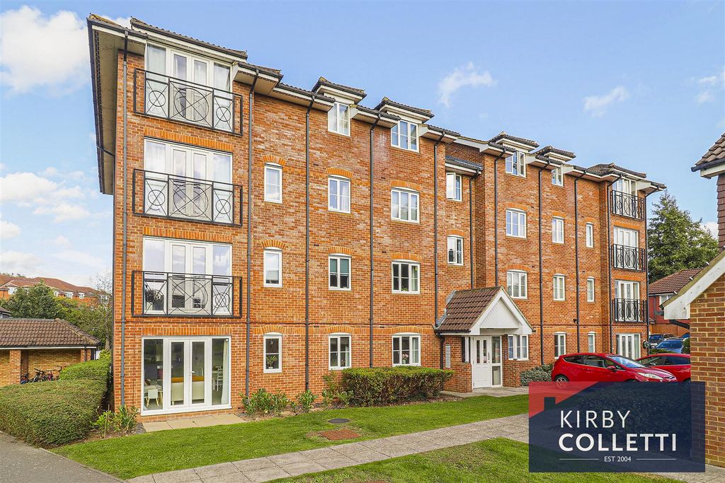 Property photo 1 of 12