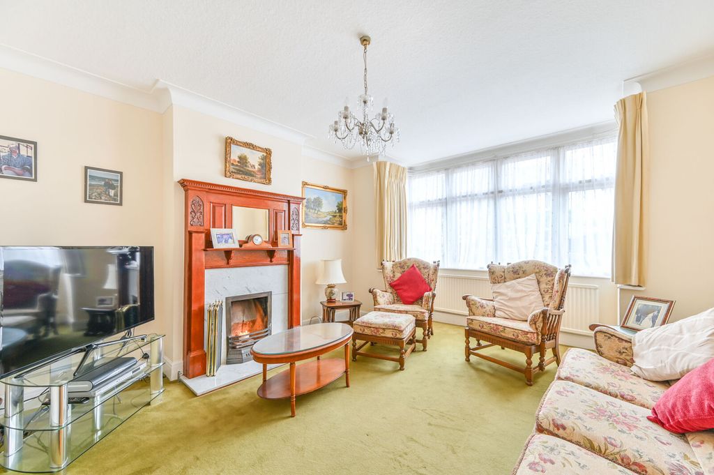 Property photo 1 of 13