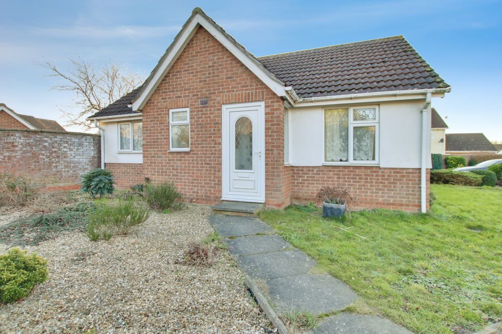 Property photo 1 of 8