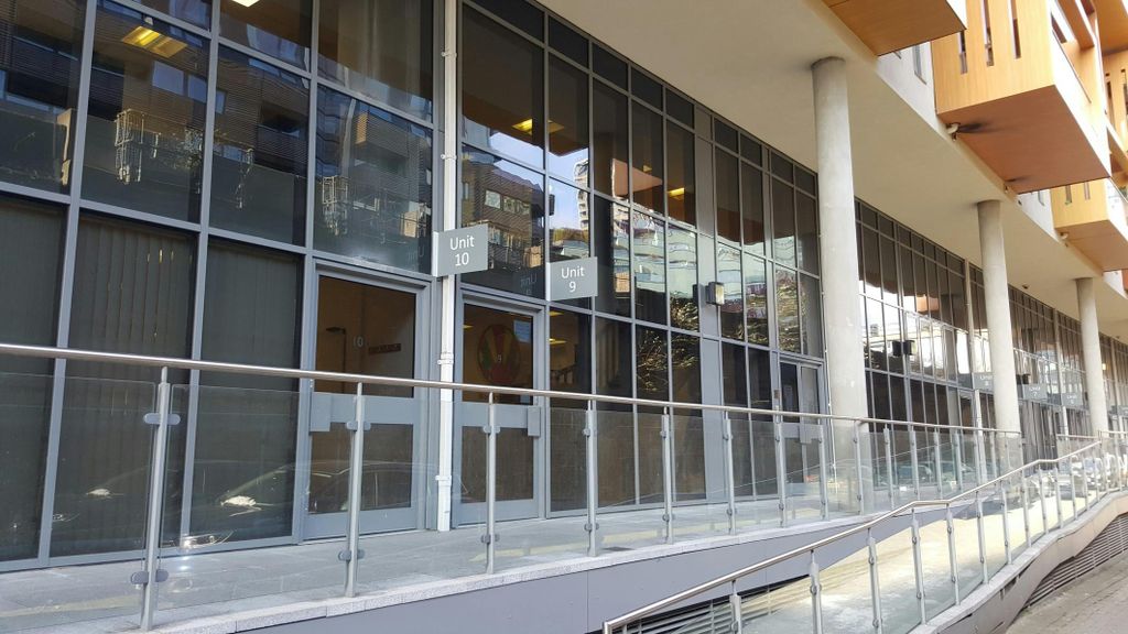 Property photo 2 of 10 9  10 Ocentral Ext.Jpg