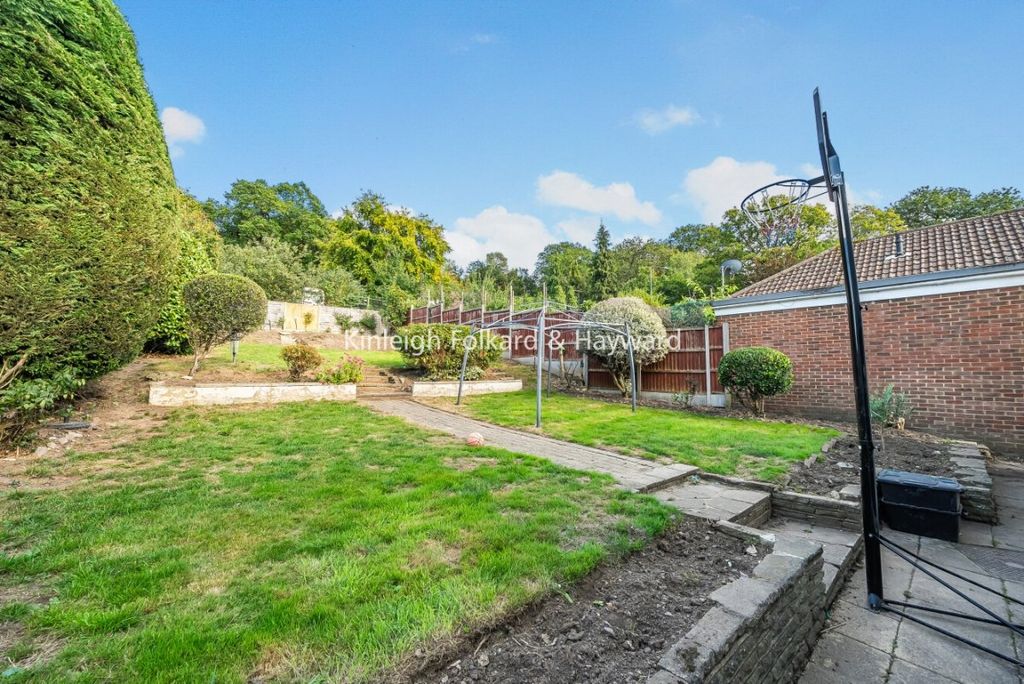 Property photo 3 of 14 A60Fd7B2-A896-4E5d-9
