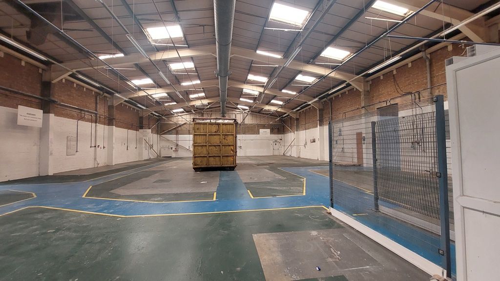 Property photo 2 of 7 Photo 2