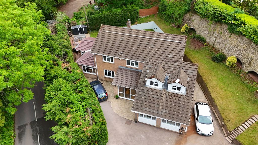 Property photo 1 of 49