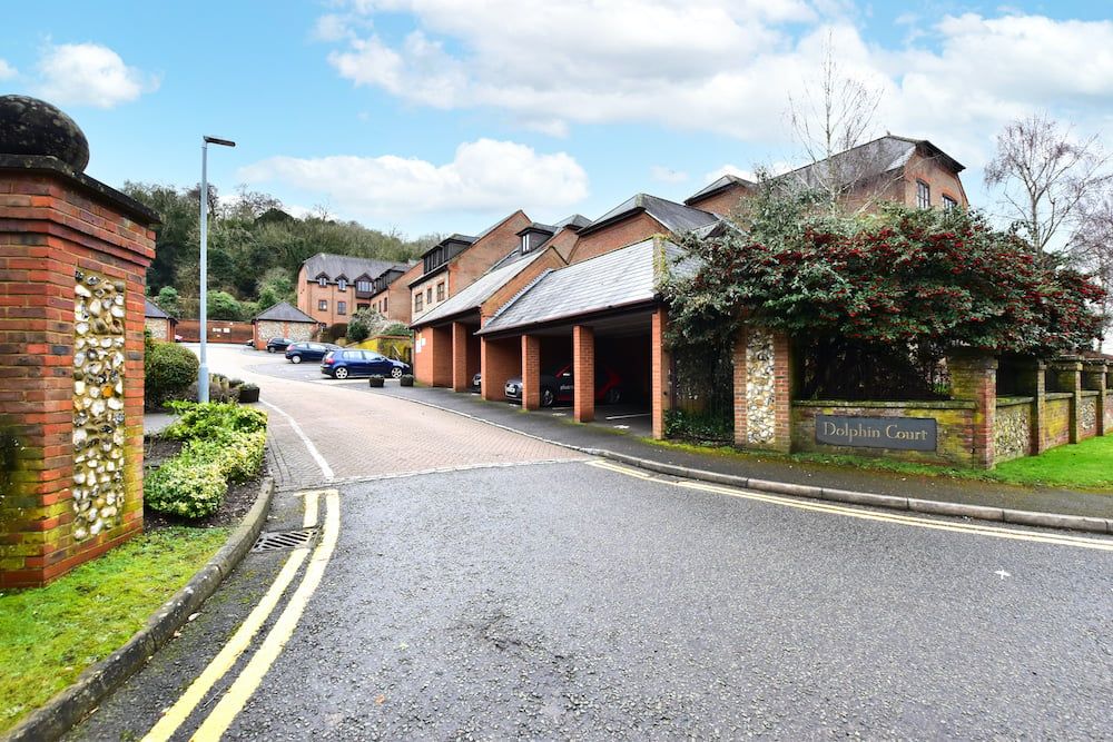 Property photo 1 of 14