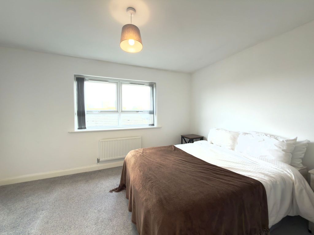 Property photo 1 of 3