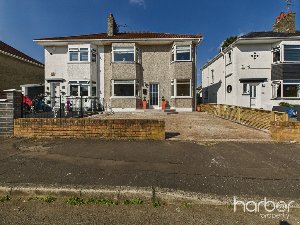 Property photo 1 of 26 3728913