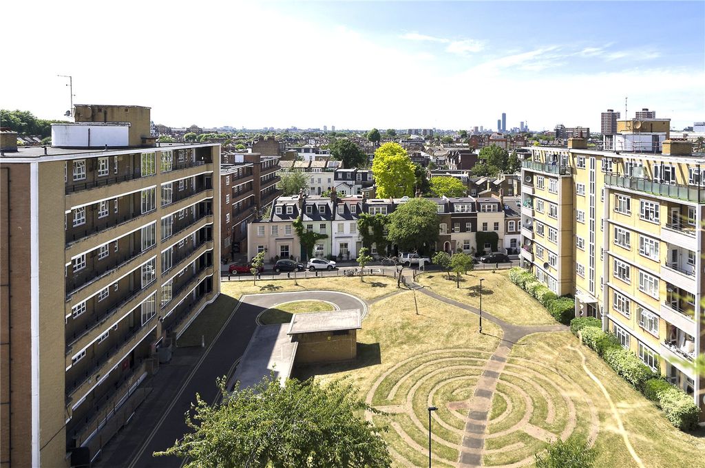 Property photo 2 of 2 A085i00000L94Lfaaz_Bgo210119_04.Jpg