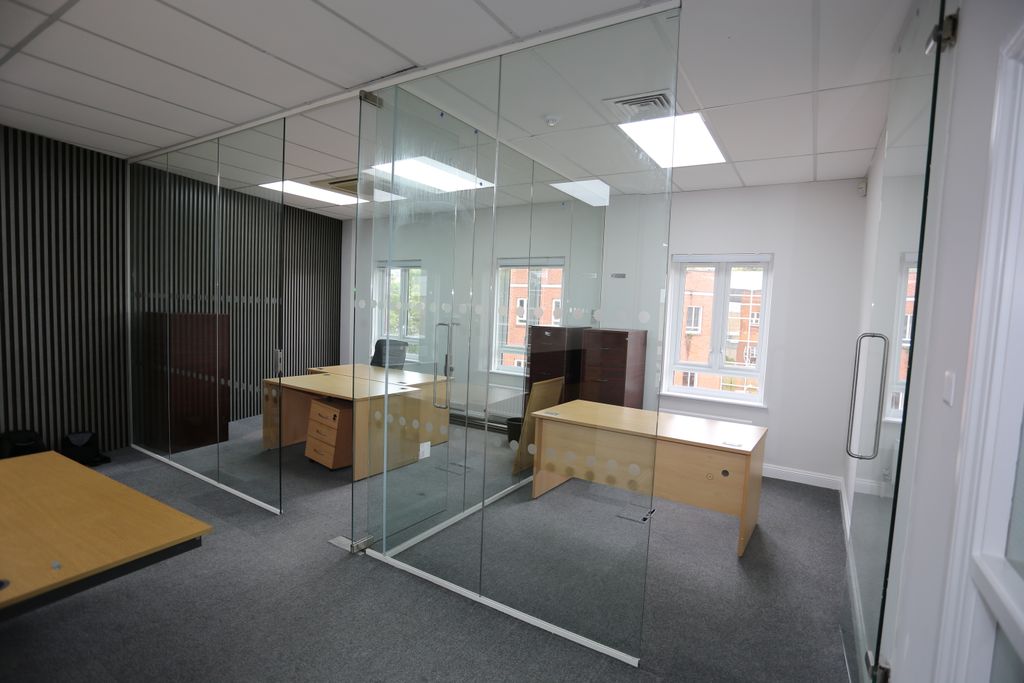 Property photo 3 of 4