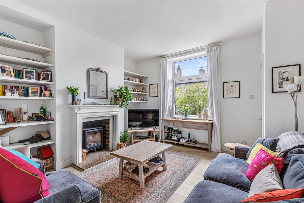 Property photo 3 of 15 Sr.Jpg