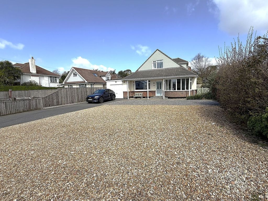 Property photo 1 of 47